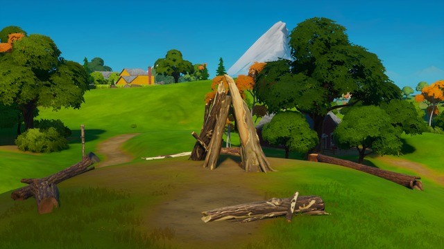 Fortnite: how to do the Dance challenge in Entubado, Scarecrow and Tent of Trunk!